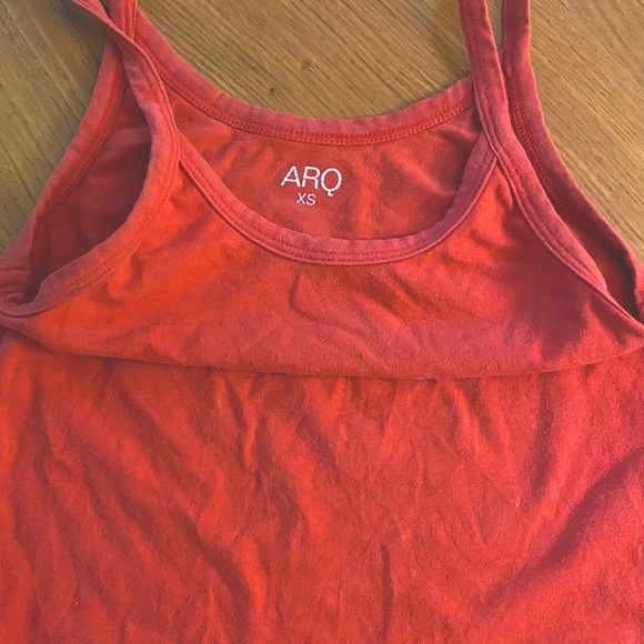 ARQ crop tank in XS. GUC. - Picture 2 of 3